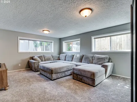 12819 SE Park Street Vancouver WA 98683