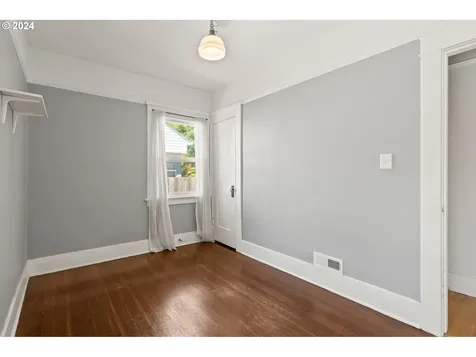 4423 Se 45th Avenue Portland OR 97206
