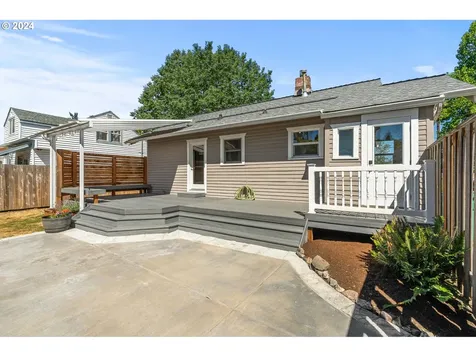 4423 Se 45th Avenue Portland OR 97206