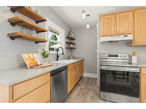 4423 Se 45th Avenue Portland OR 97206