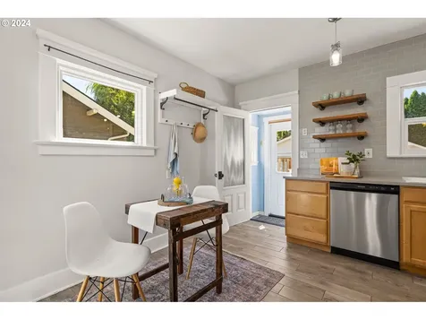 4423 Se 45th Avenue Portland OR 97206
