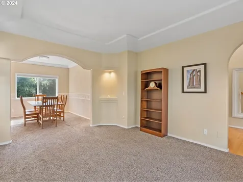 6950 Sw Netarts Court Beaverton OR 97007
