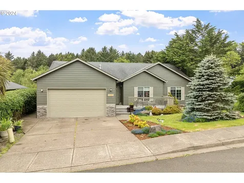 4660 Ne Union Loop Lincoln City OR 97367