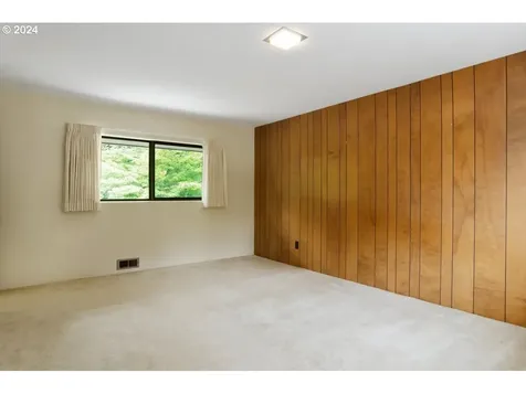 4027 Sw Downs View Court Portland OR 97221