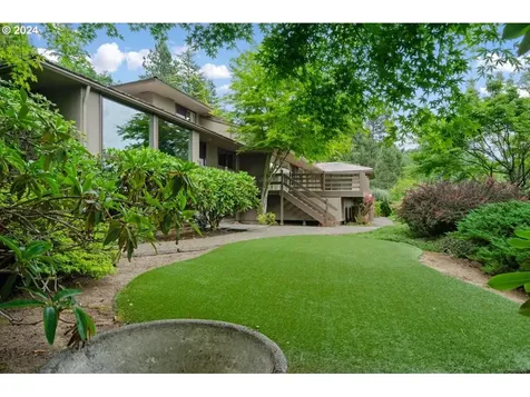 4027 Sw Downs View Court Portland OR 97221