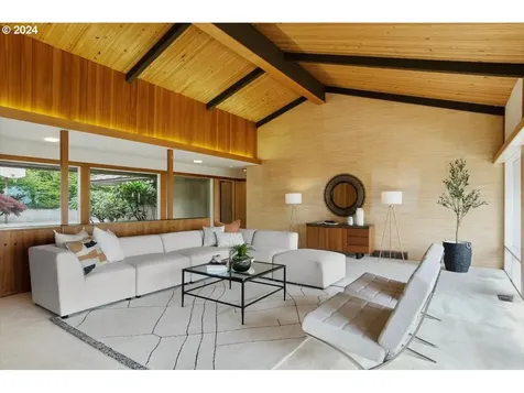 4027 Sw Downs View Court Portland OR 97221