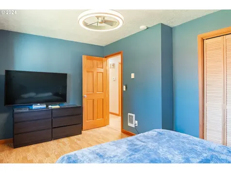 2255 34th Avenue Longview WA 98632