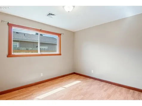2255 34th Avenue Longview WA 98632