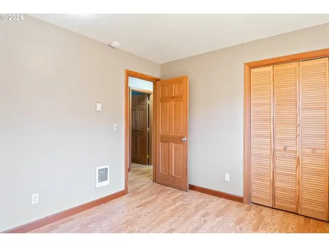 2255 34th Avenue Longview WA 98632