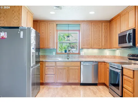 2255 34th Avenue Longview WA 98632