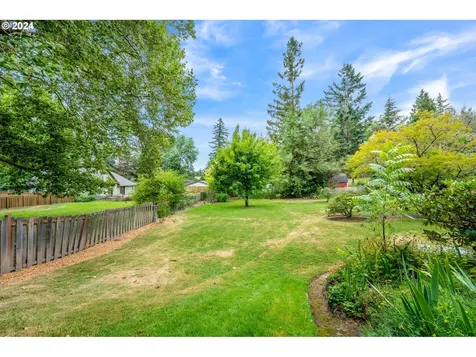 2530 Sw Troy Street Portland OR 97219
