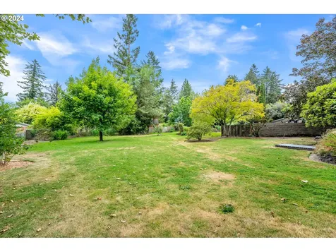 2530 Sw Troy Street Portland OR 97219