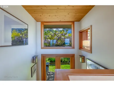 37635 Treasure Hunters Lane Nehalem OR 97131