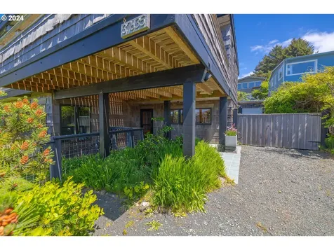 37635 Treasure Hunters Lane Nehalem OR 97131