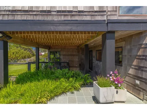 37635 Treasure Hunters Lane Nehalem OR 97131