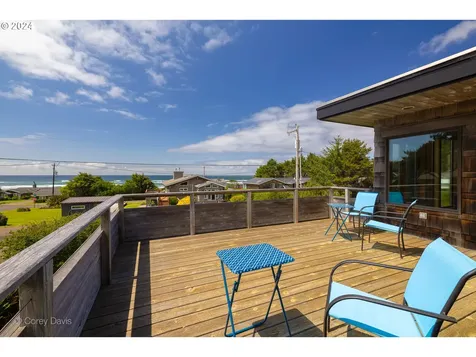 37635 Treasure Hunters Lane Nehalem OR 97131