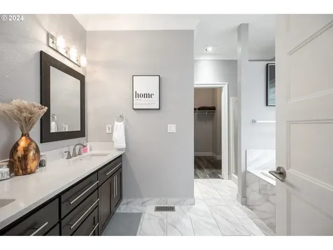 15909 NE 36th Street Vancouver WA 98682