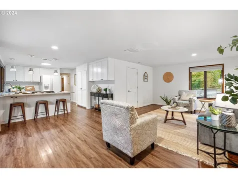 12065 SW Morning Hill Drive Portland OR 97223