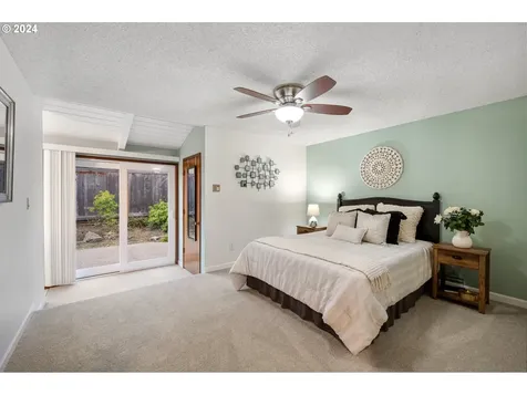 12065 SW Morning Hill Drive Portland OR 97223