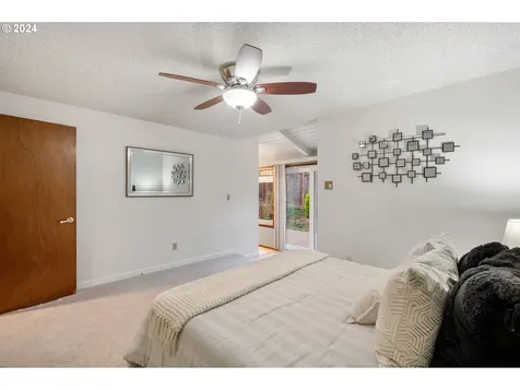 12065 SW Morning Hill Drive Portland OR 97223