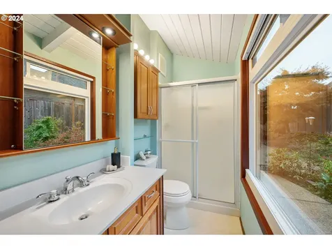 12065 SW Morning Hill Drive Portland OR 97223