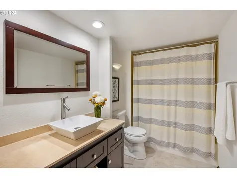 12065 SW Morning Hill Drive Portland OR 97223