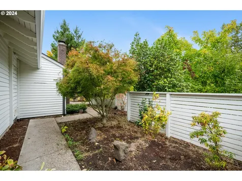 12065 SW Morning Hill Drive Portland OR 97223