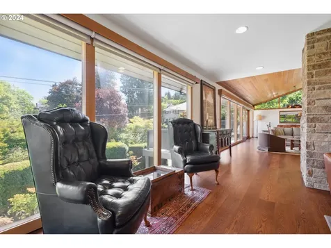1807 Sw Clifton Street Portland OR 97201