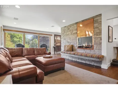 1807 Sw Clifton Street Portland OR 97201
