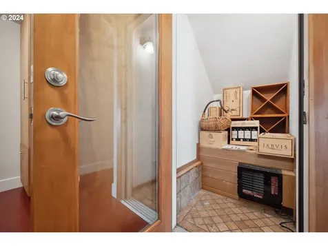 1807 Sw Clifton Street Portland OR 97201