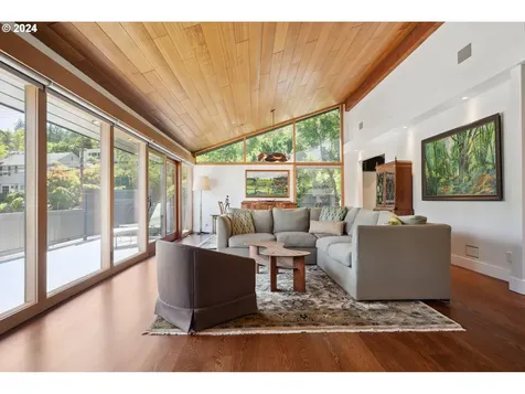 1807 Sw Clifton Street Portland OR 97201