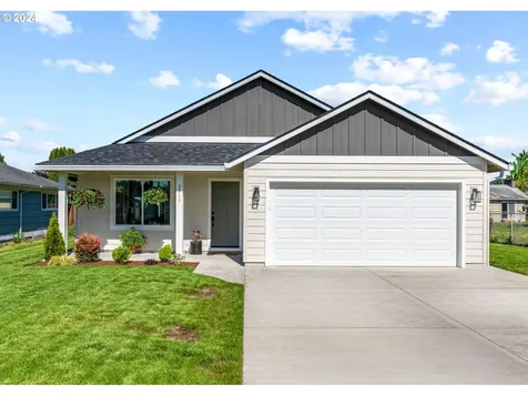 2311 36th Avenue Longview WA 98632