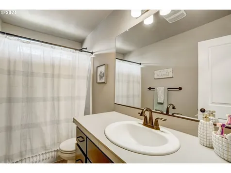 13522 Ne 112th Street Vancouver WA 98682