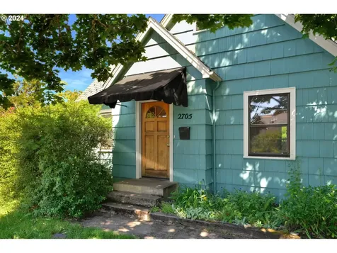 2705 Adams Street Eugene OR 97405