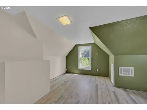 2705 Adams Street Eugene OR 97405