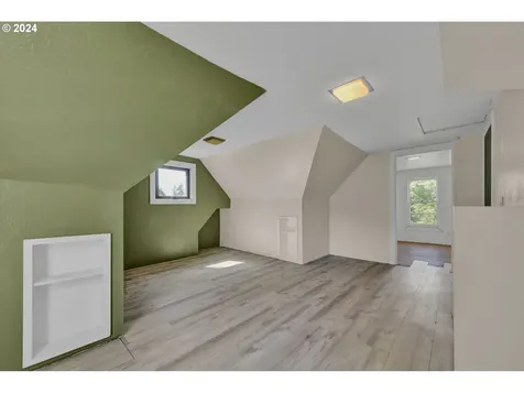 2705 Adams Street Eugene OR 97405