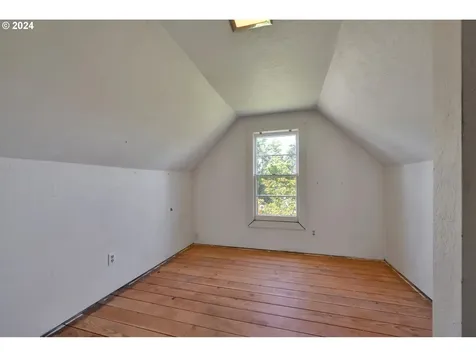 2705 Adams Street Eugene OR 97405