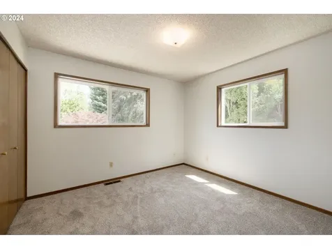 517 Se 20th Avenue Hillsboro OR 97123