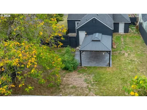 619 NW 10th Street Mcminnville OR 97128