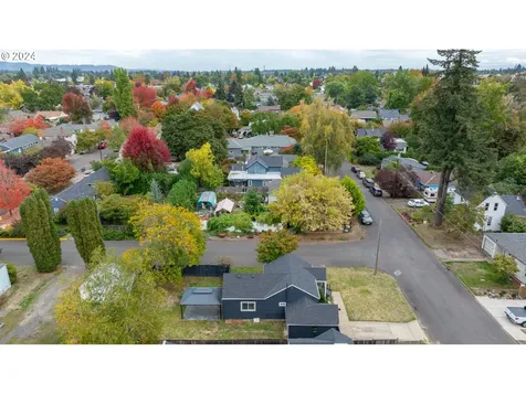 619 NW 10th Street Mcminnville OR 97128