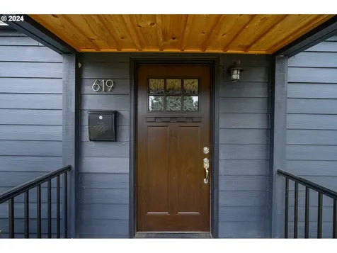 619 NW 10th Street Mcminnville OR 97128