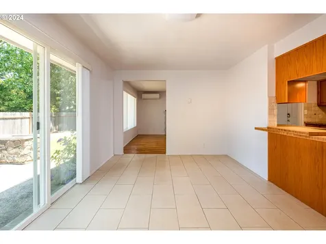 2133 Jeppesen Acres Road Eugene OR 97401