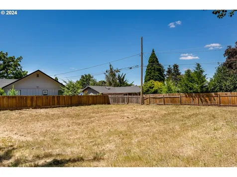 2133 Jeppesen Acres Road Eugene OR 97401
