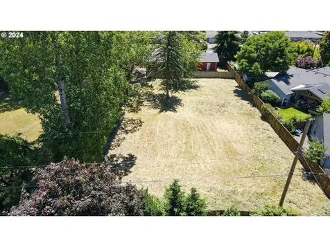 2133 Jeppesen Acres Road Eugene OR 97401