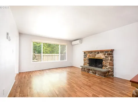 2133 Jeppesen Acres Road Eugene OR 97401