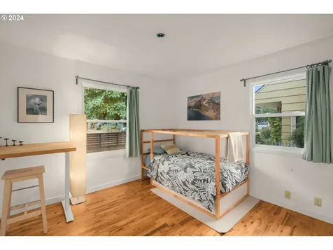 5601 SE Harold Street Portland OR 97206