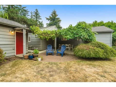 5601 SE Harold Street Portland OR 97206