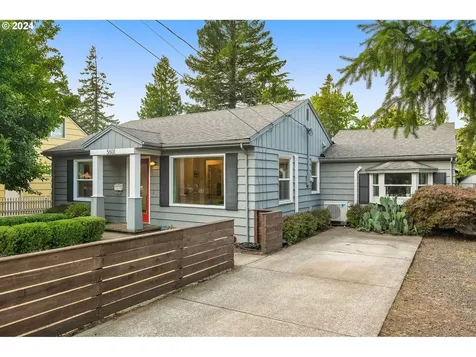 5601 SE Harold Street Portland OR 97206