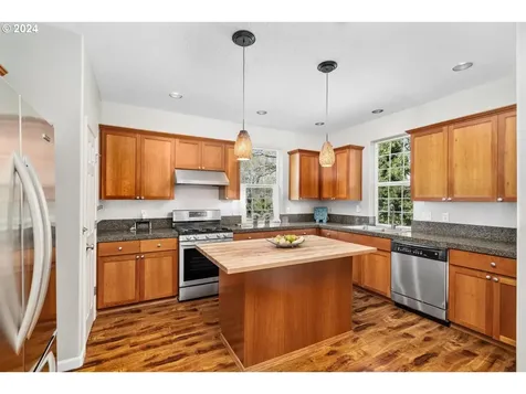 6001 Ne Birch Street Hillsboro OR 97124