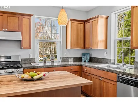 6001 Ne Birch Street Hillsboro OR 97124
